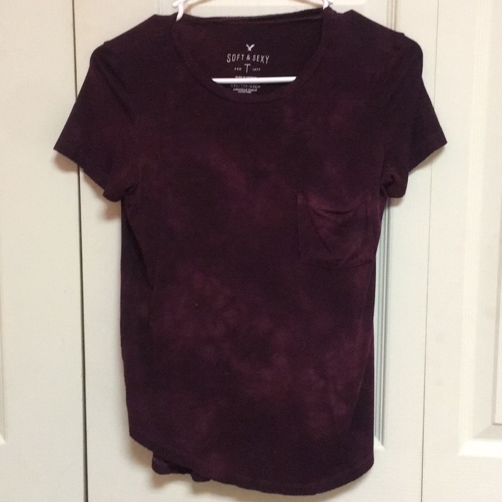 american eagle t-shirt